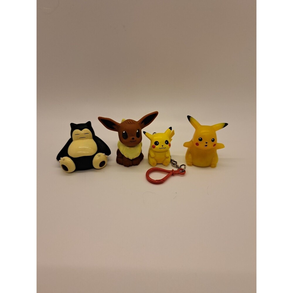 Lot of Pokemon Toys / Figurines / Sliders Oddzon and Pikachu Keychain